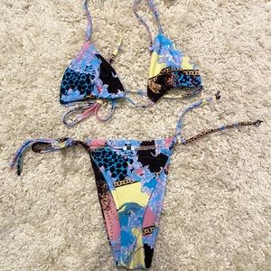 High waisted, cheeky string bikini set